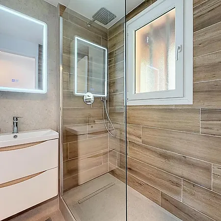 アパート Vue Exceptionnelle, Terrasse, Piscines Et Tennis Domaine Au Calme *